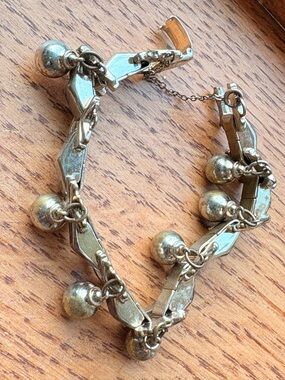 Vintage Barclay Art Deco Golden Ball Charm Bracelet 7/12”